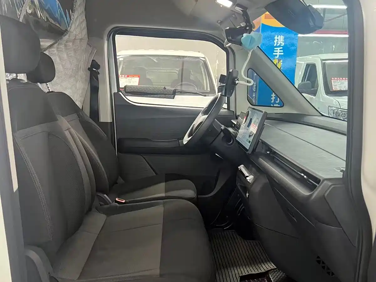 Kaven Auto Lefu 2025 2025 LeFu PLUS Smooth Ride Edition (Fu Version with Clear Windows) CATL 66.67KWh