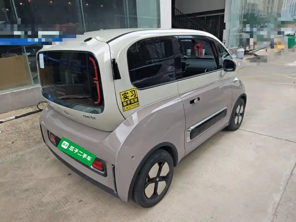 Фото 7 - Baojun KiWi EV