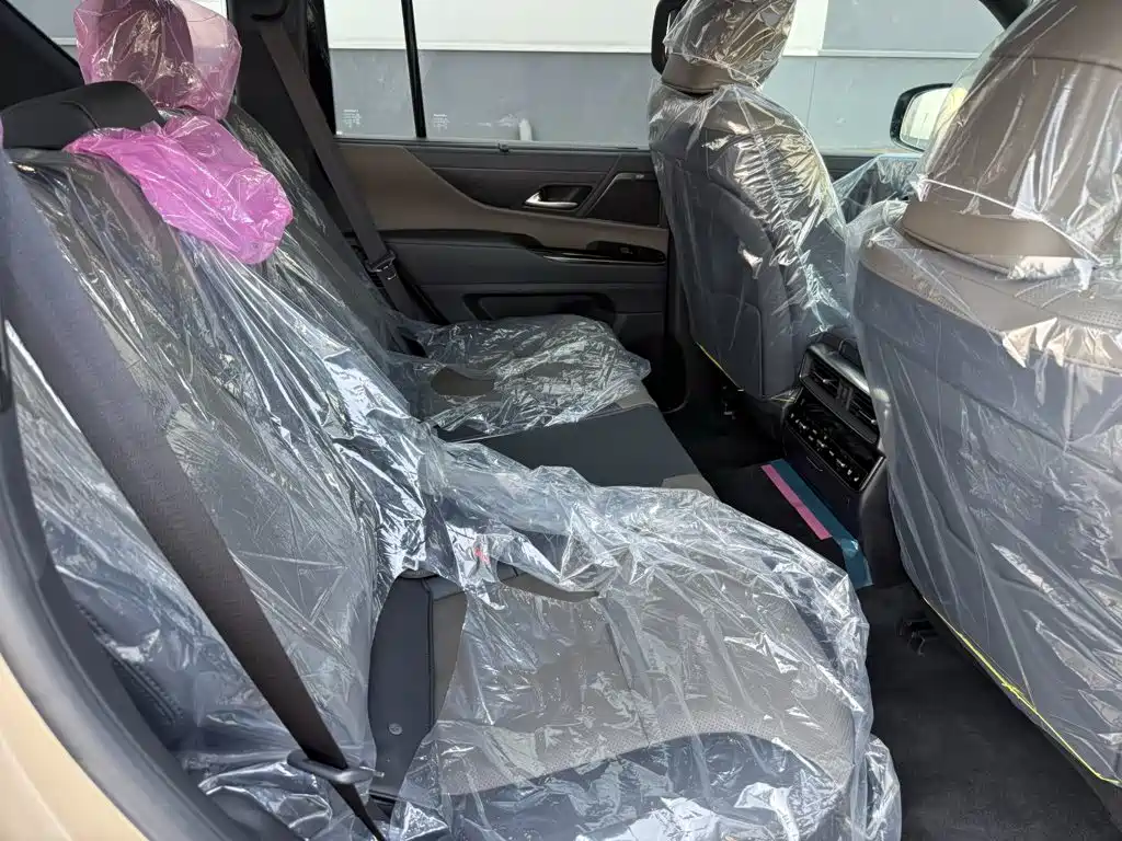 Lexus LX 2026 2025 700h OVERTRAIL Frontier Edition