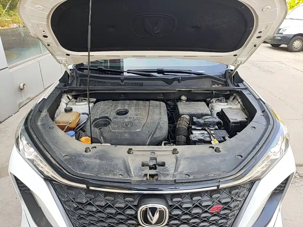 Фото 20 - Changan CS75 PLUS