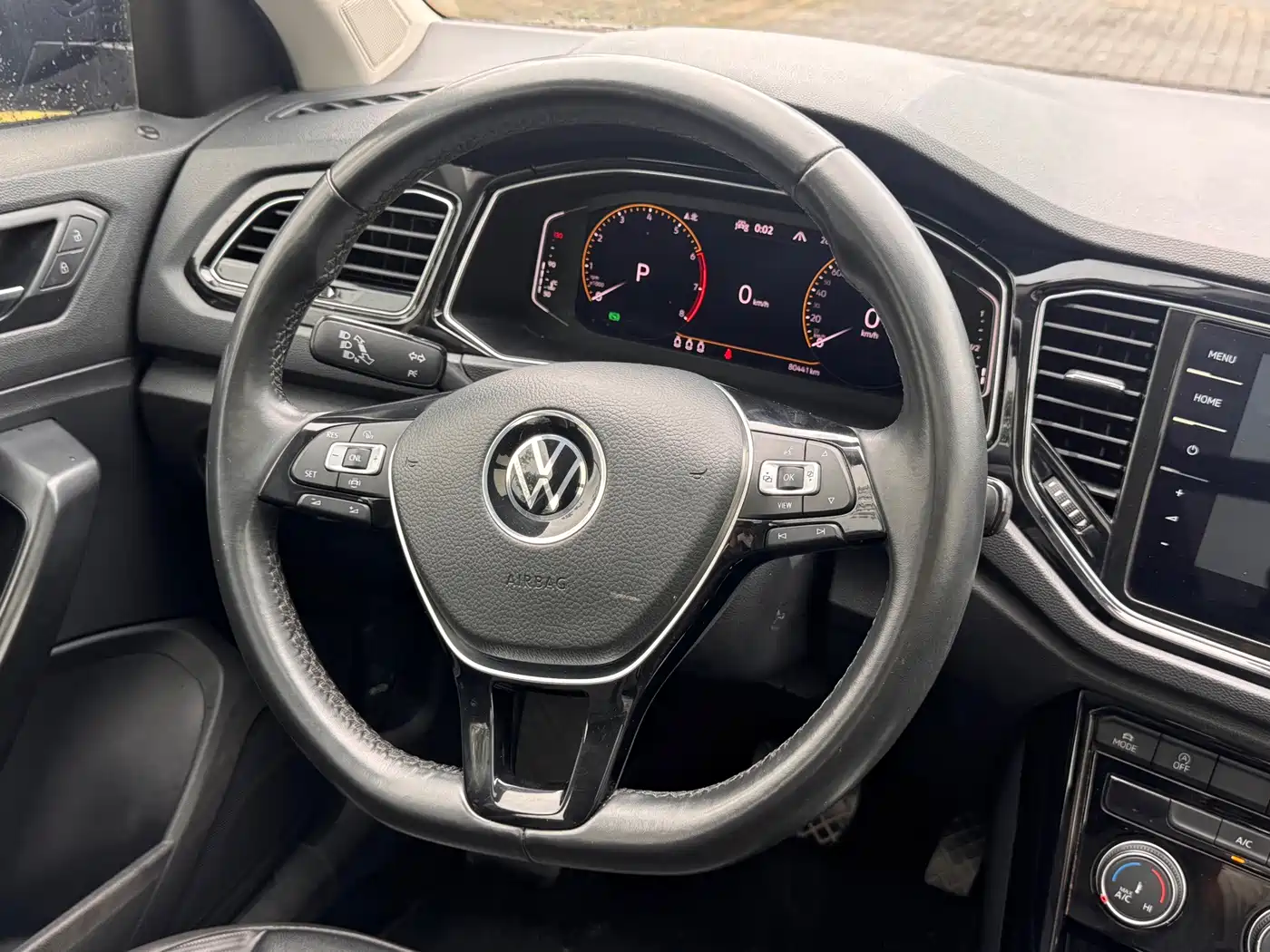 Volkswagen T-Roc, миниатюра 13