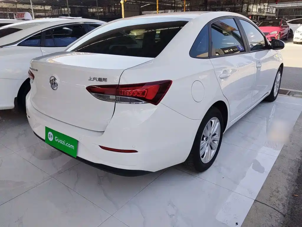 Фото 9 - Buick Excelle