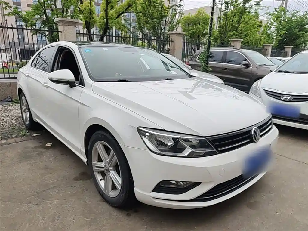 Volkswagen Lamando 2018 280TSI DSG Comfort Edition фото 4