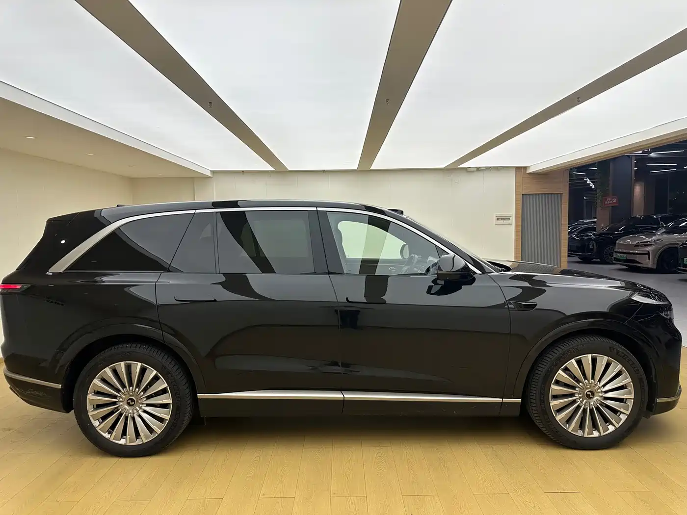 Ledao L90 2025 2025 AWD Base Model