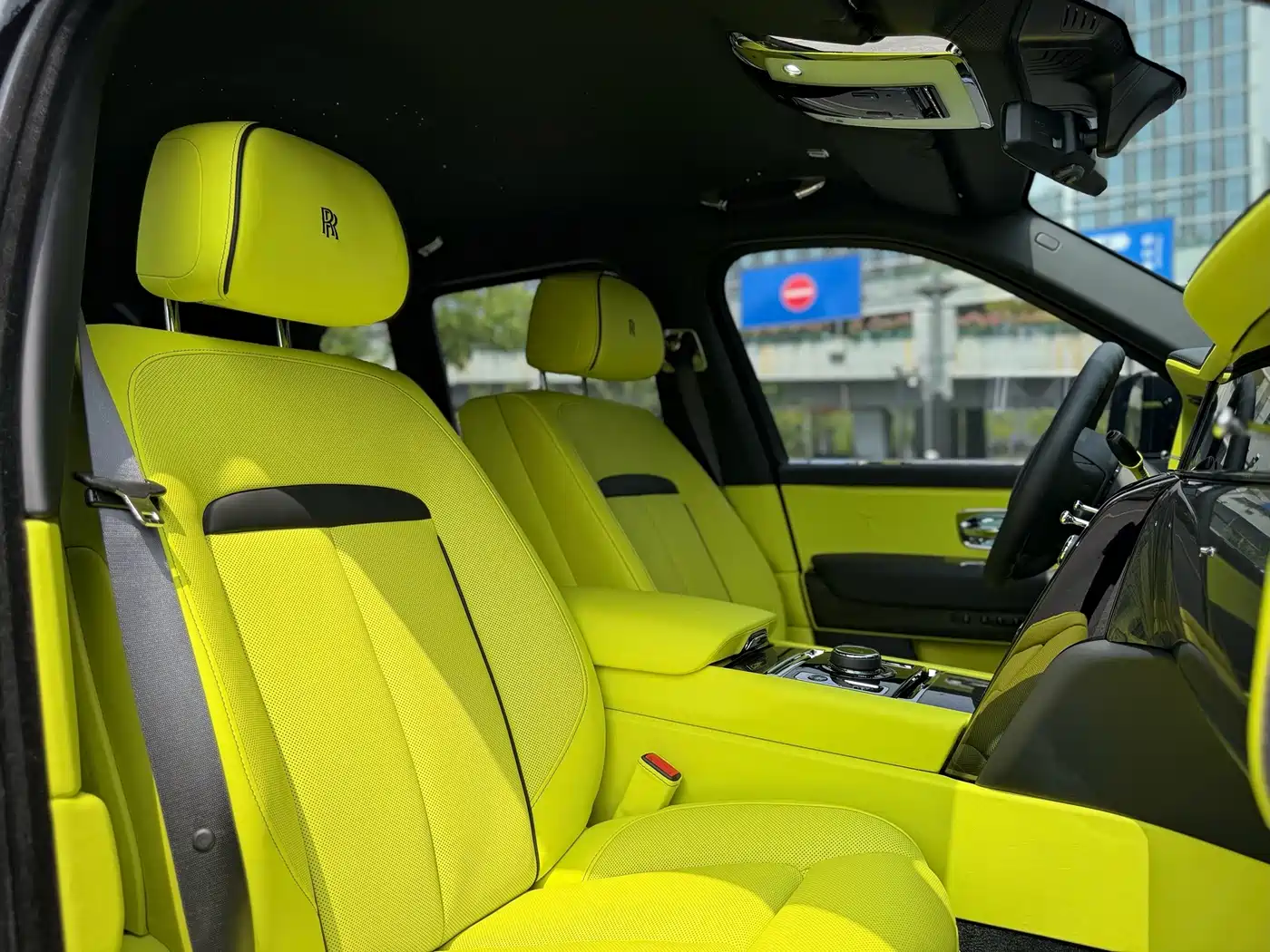 Rolls-Royce Cullinan 2025 2025 Series II Black Badge