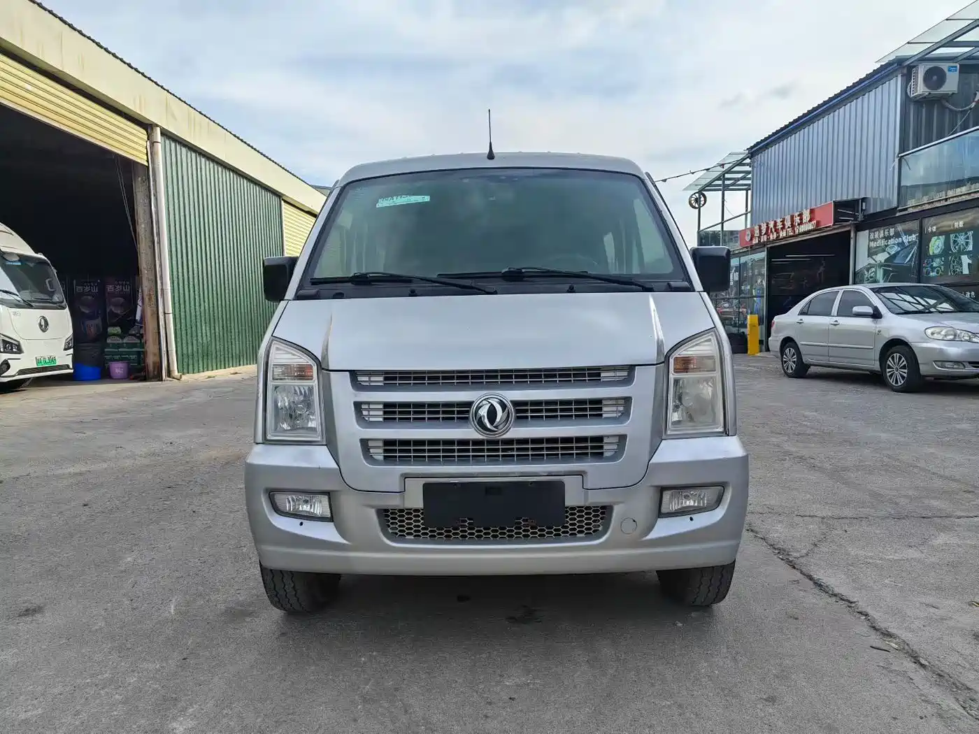 Dongfeng Xiaokang DFSK C35 2021 2019 1.5L Basic Type II Hatchback China VI DK15