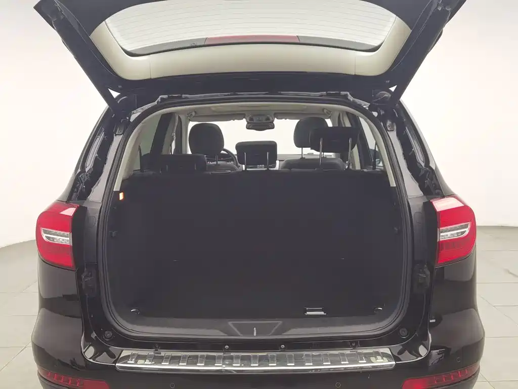 Haval H8 2018 2017 2.0T Gasoline 2WD Smart Enjoyment