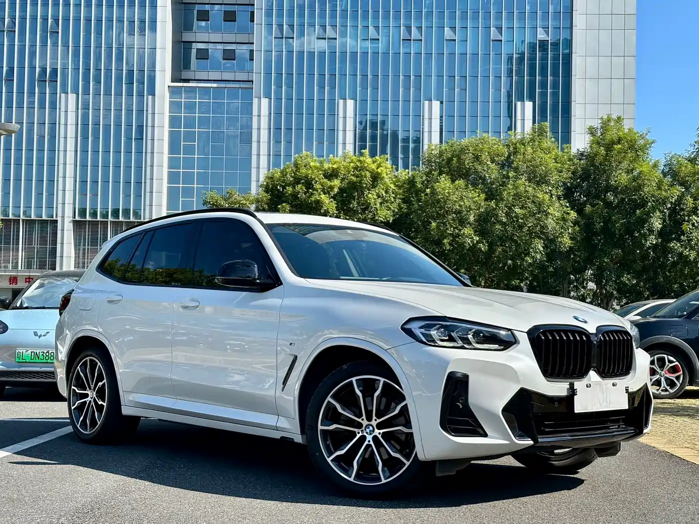 BMW X3 2022 xDrive30i Leading M Night Package фото 3