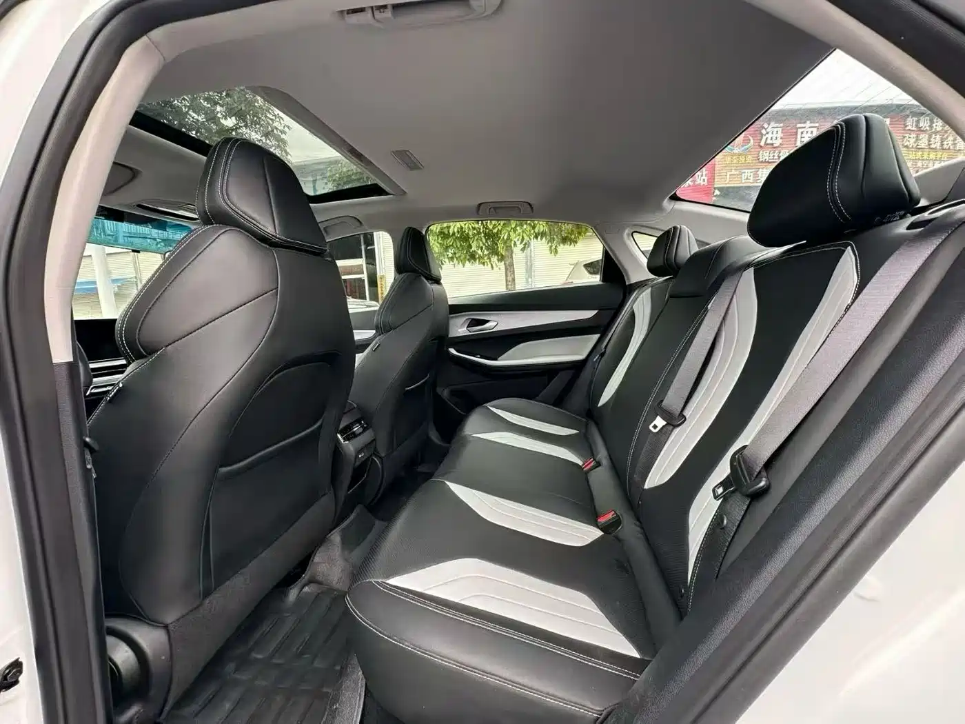 GEELY AUTOMOBILE BINRUI