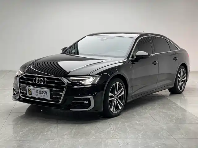 Audi A6L 40 TFSI, Люкс Драйв