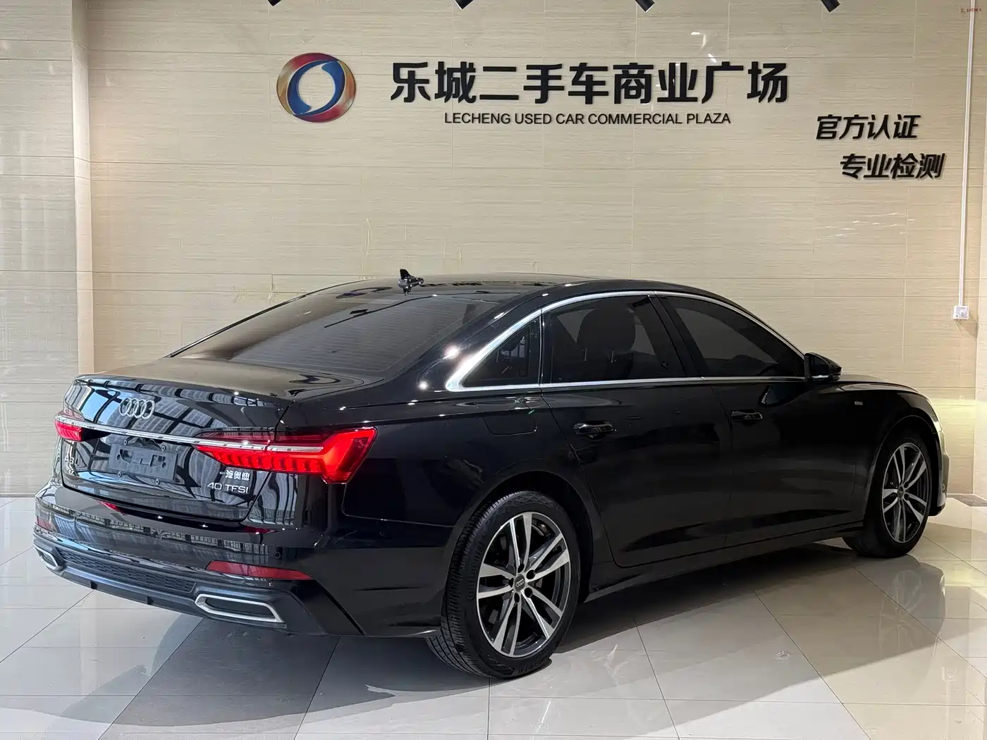 Audi A6L 2021 40 TFSI Luxury Sport фото 3