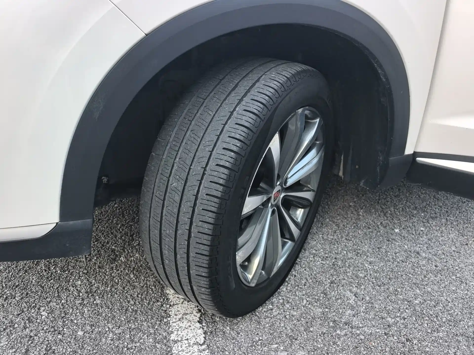 Фото 16 - Roewe RX5 MAX