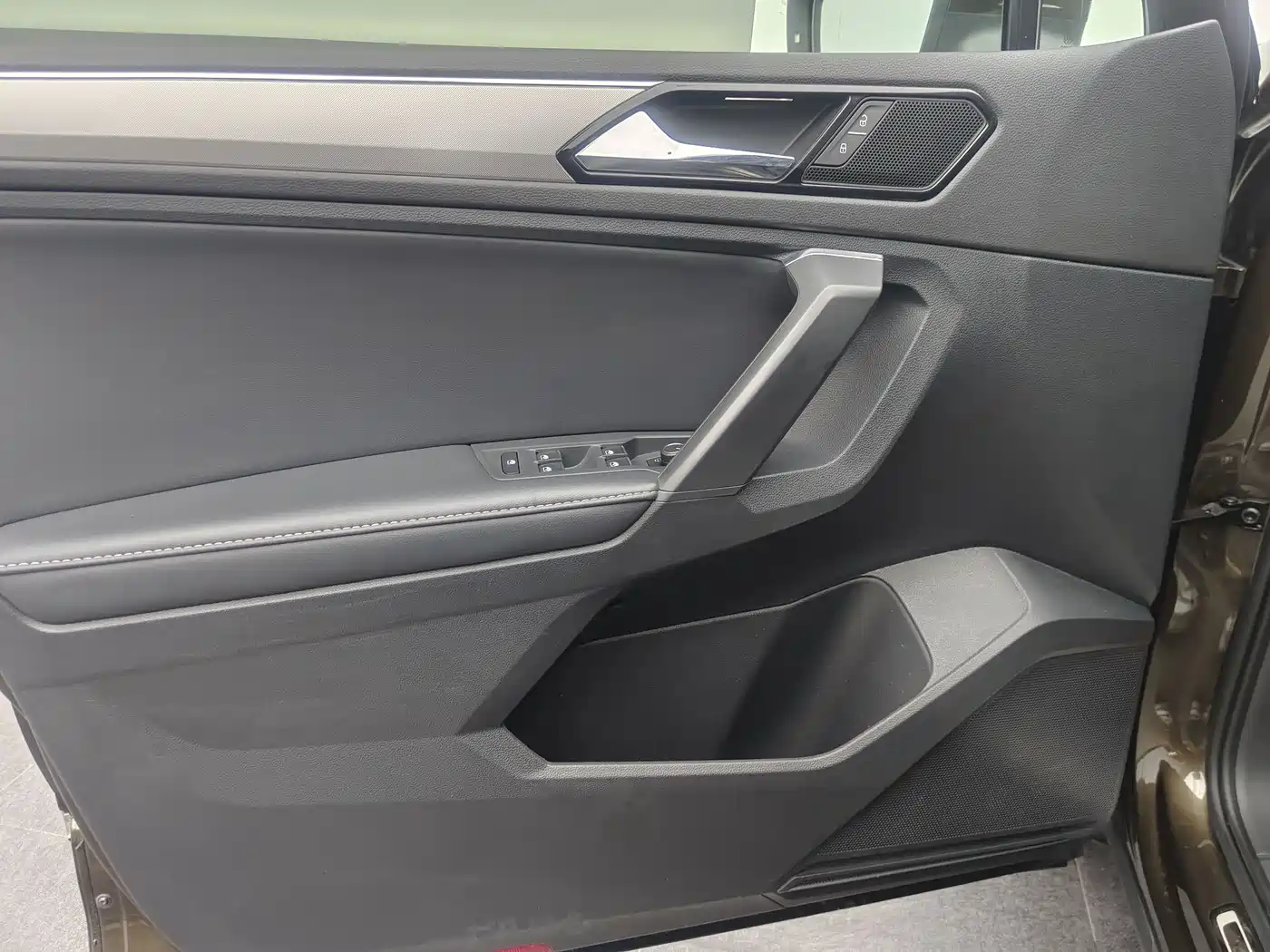 Volkswagen Tiguan L 2018 330TSI Automatic 2WD Luxury Edition фото 8