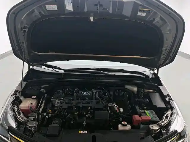 Toyota Corolla 2021 Hybrid 1.8L E-CVT Elite Edition фото 15
