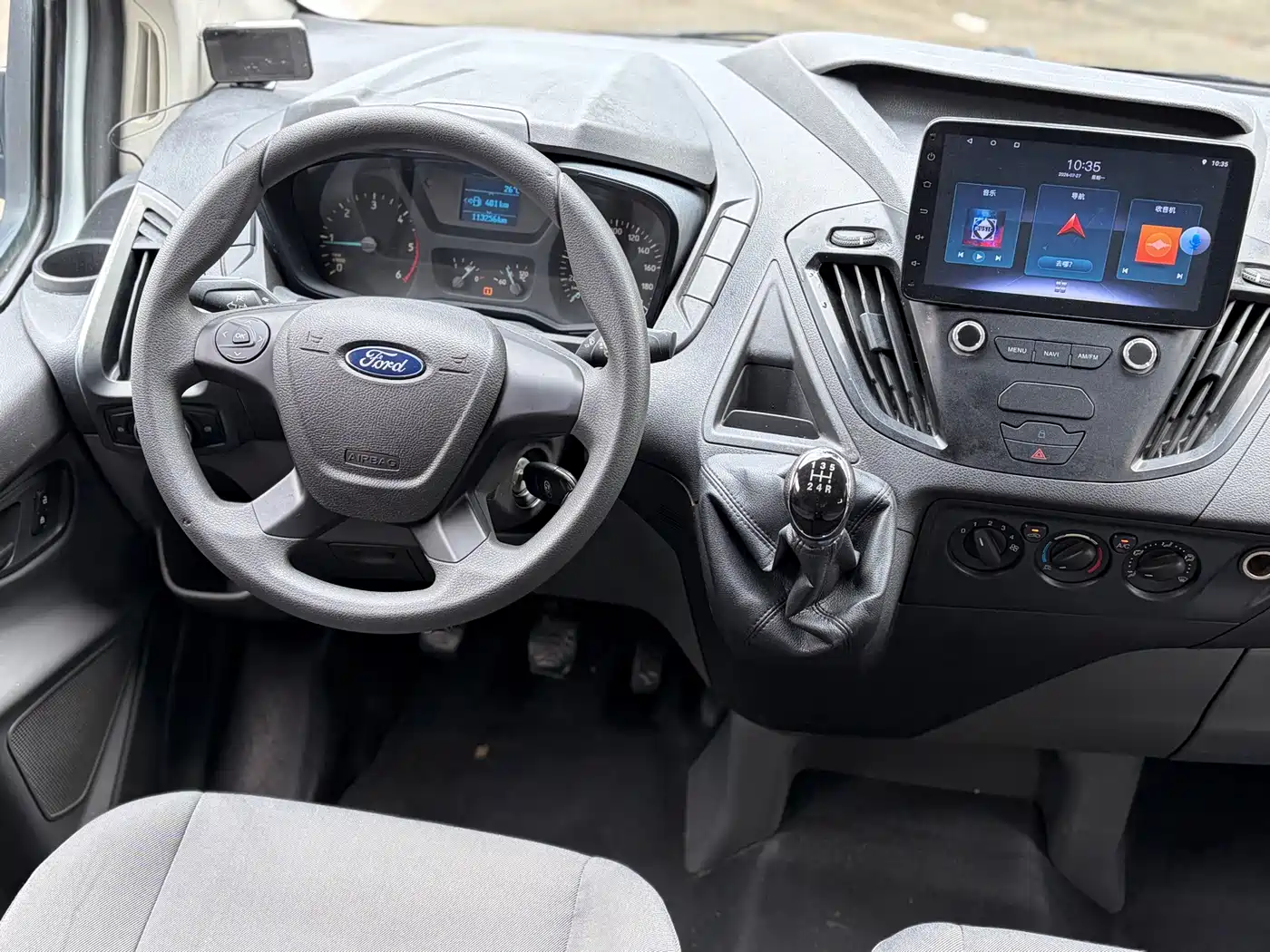 Ford Transit 2020 2019 2.0T Diesel Multi-Purpose Commercial Vehicle Medium Wheelbase Medium Roof 6-Seater China VI