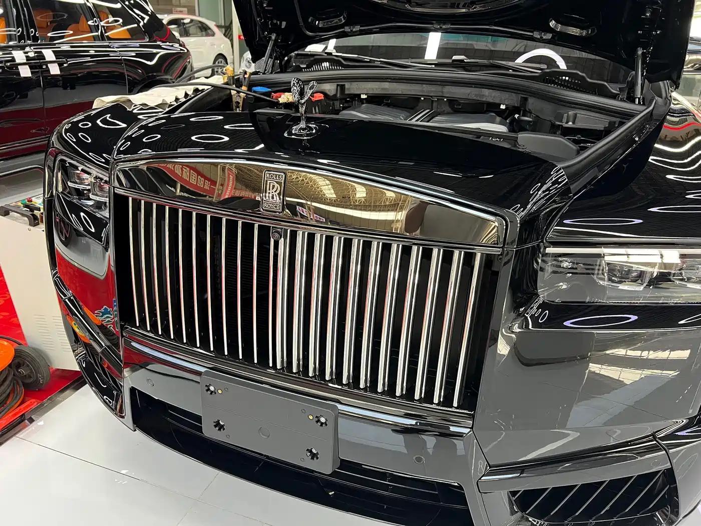 Rolls-Royce Cullinan 2026 2024 Black Badge