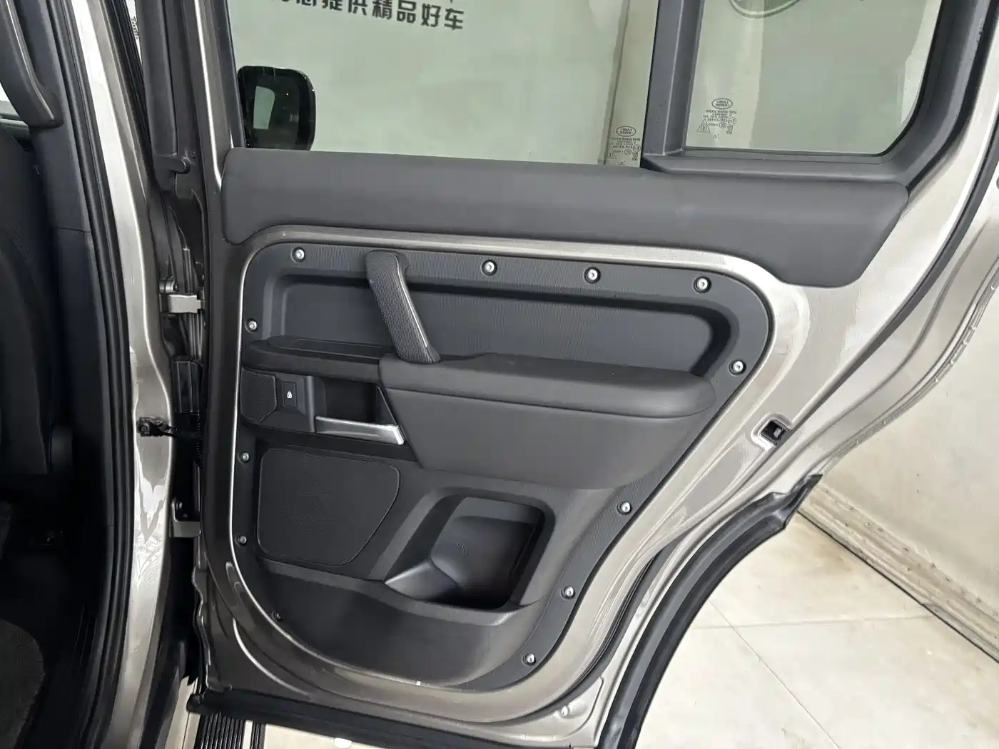 Land Rover Defender 2025 2025 110 3.0T P400 X