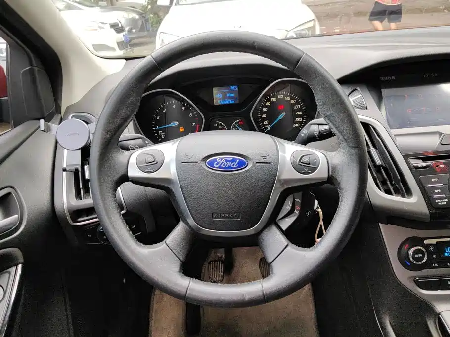 Photo 15 - Ford Focus