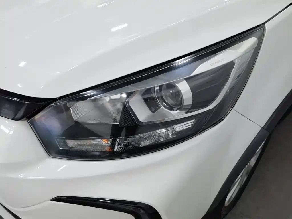 BAIC New Energy EC5 2021 2019 New Trend Edition