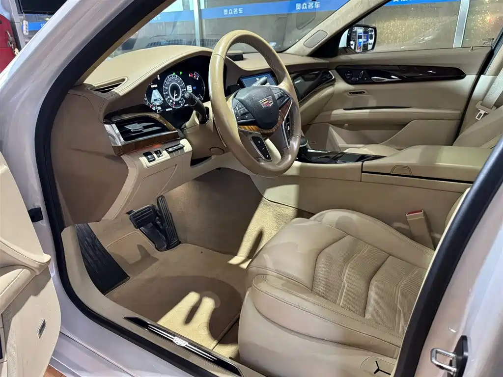 Cadillac CT6 2016 40T Platinum Edition фото 10