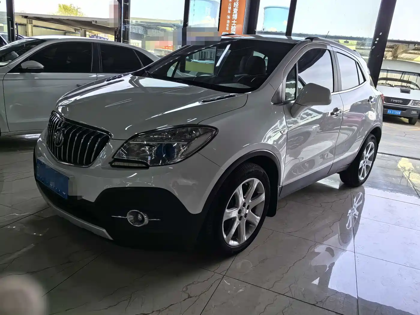 Фото 1 - Buick Encore