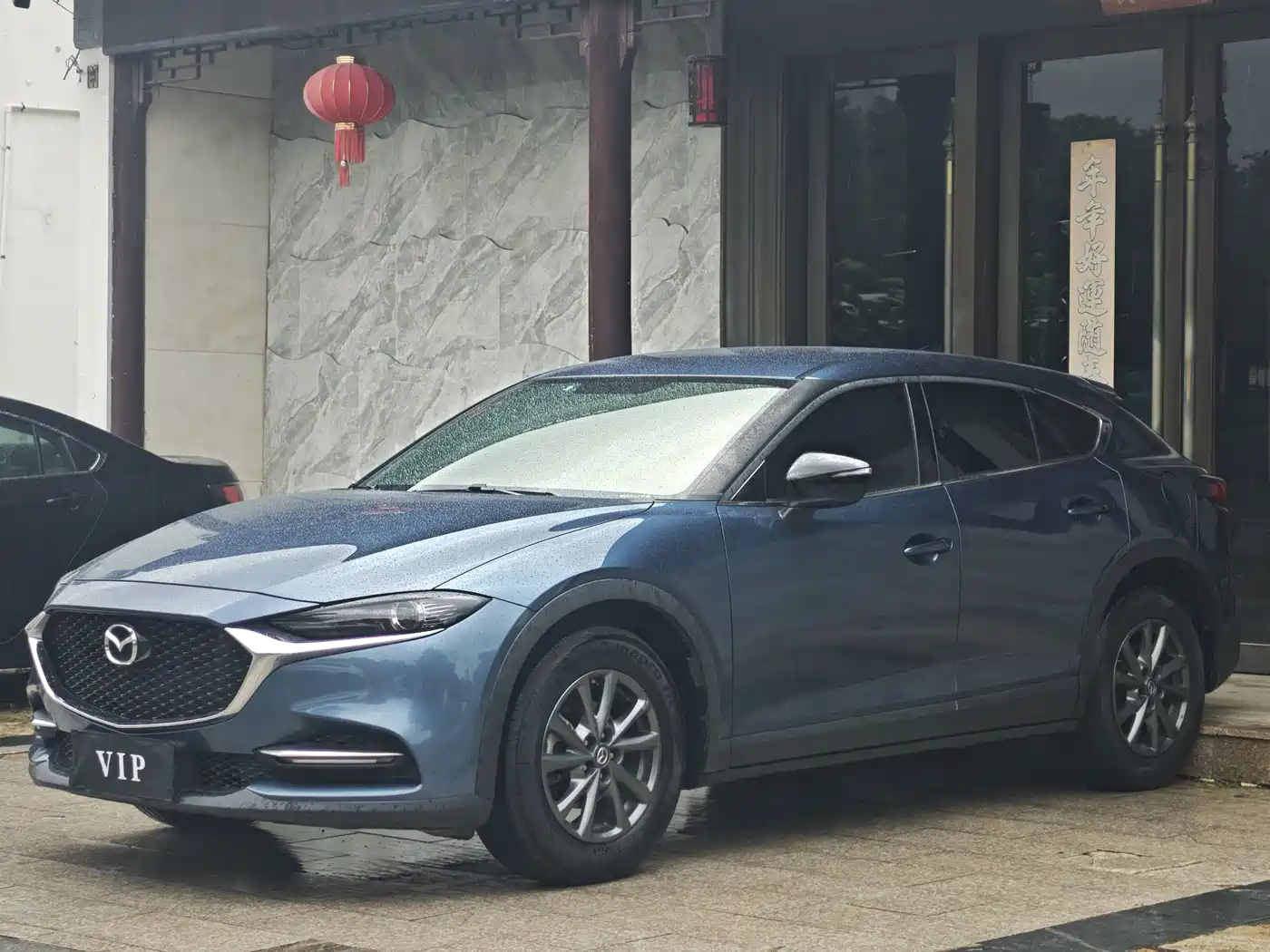 Фото 1 - Mazda CX-4