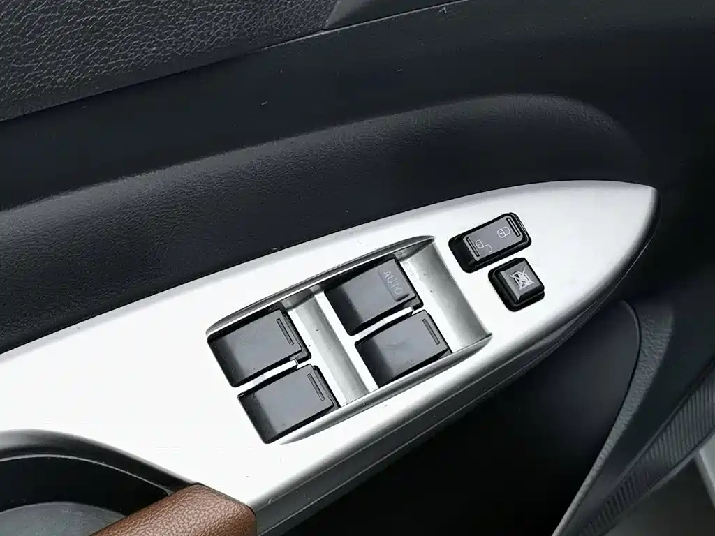 BYD F3 2015 2015 Energy-saving Edition 1.5L Manual Luxury