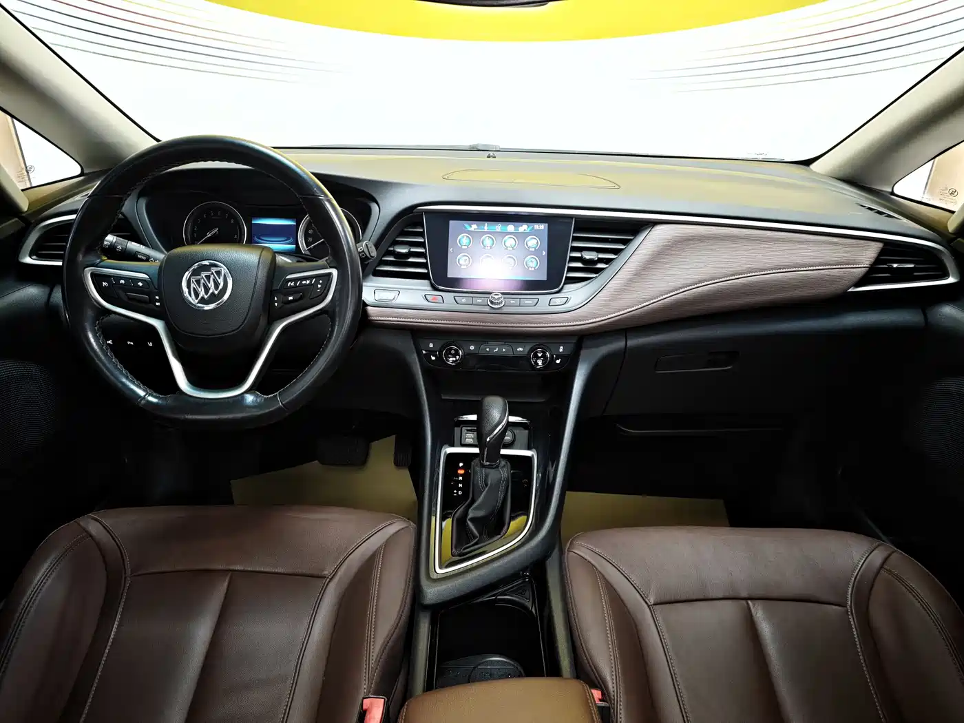 Buick GL6 2018 2018 18T 6-Seater Premium