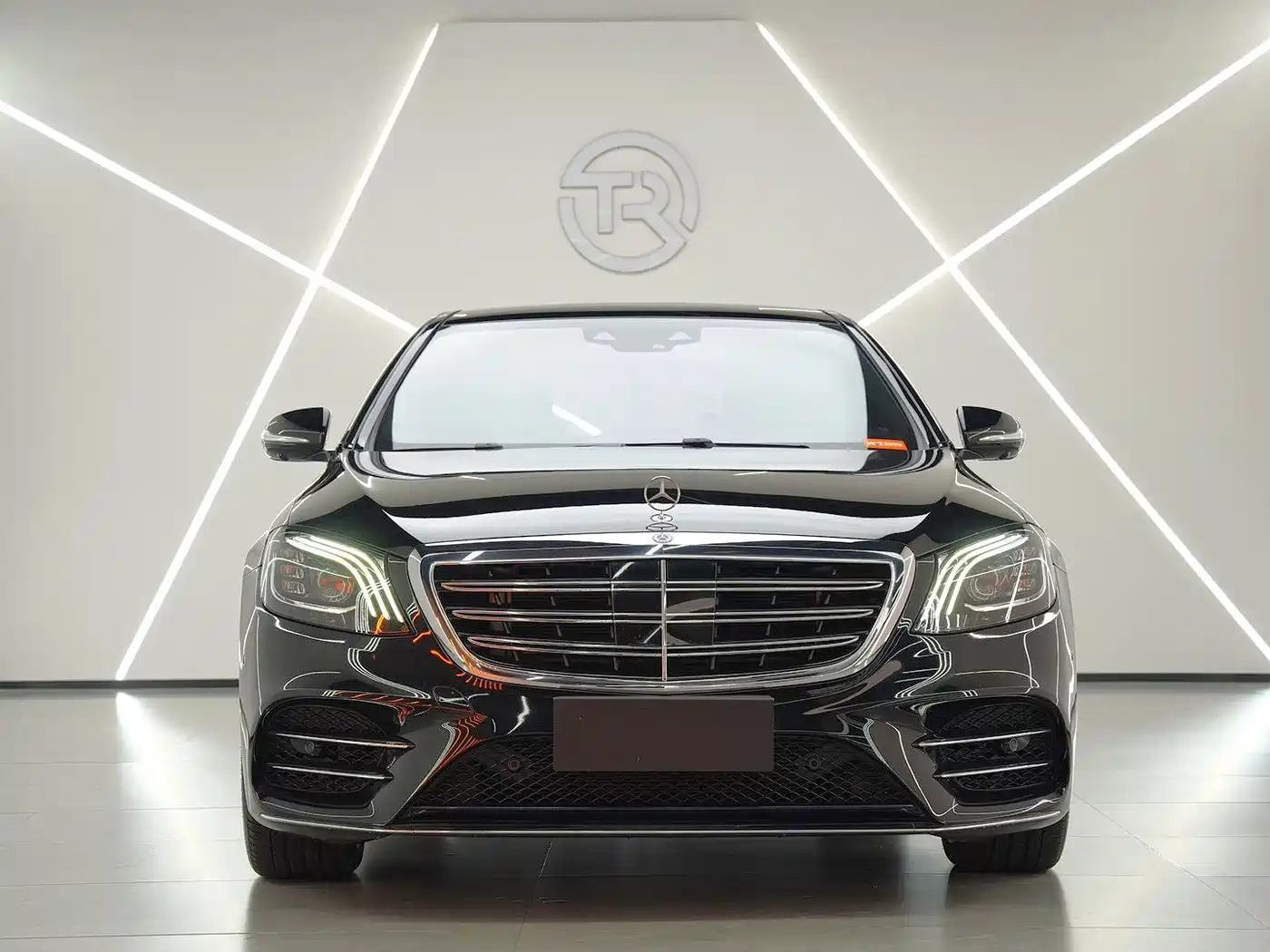 Фото 2 - Mercedes-Benz S-Class