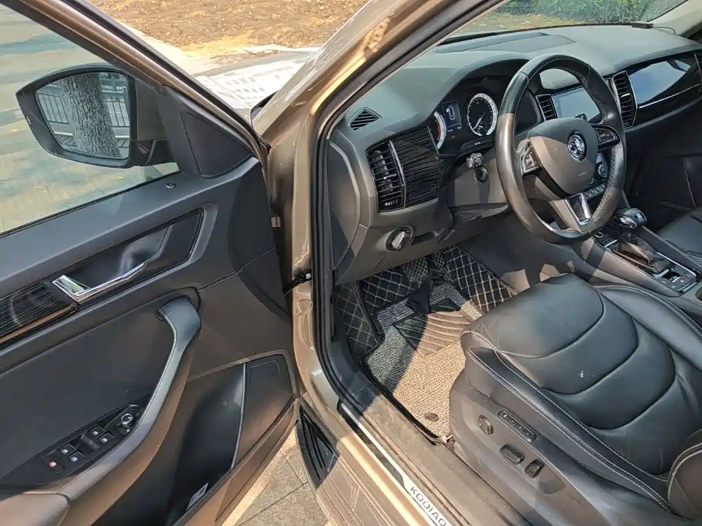 Фото 21 - Škoda Kodiaq