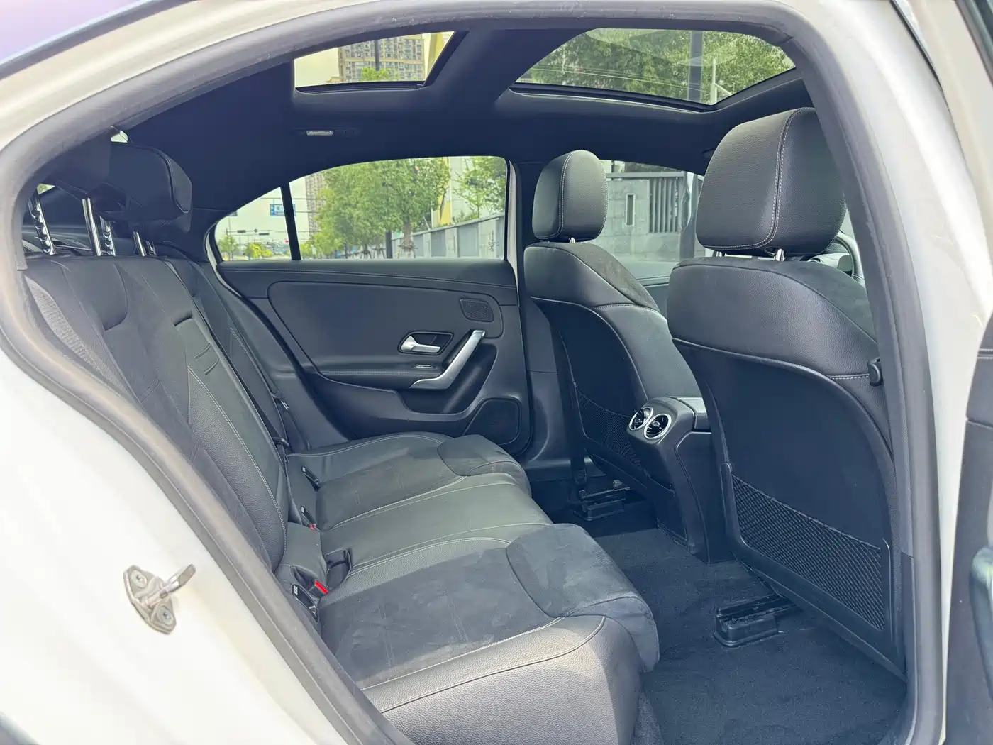 Mercedes-Benz A-Class 2019 A 180 L Sport Sedan фото 12
