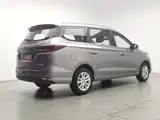 Фото 2 - Baojun 360