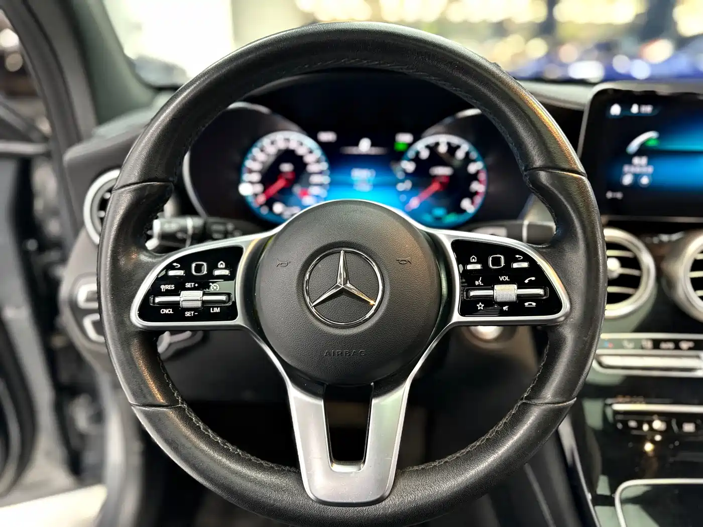 Mercedes-Benz GLC 2021 GLC 260 L 4MATIC Sporty фото 11