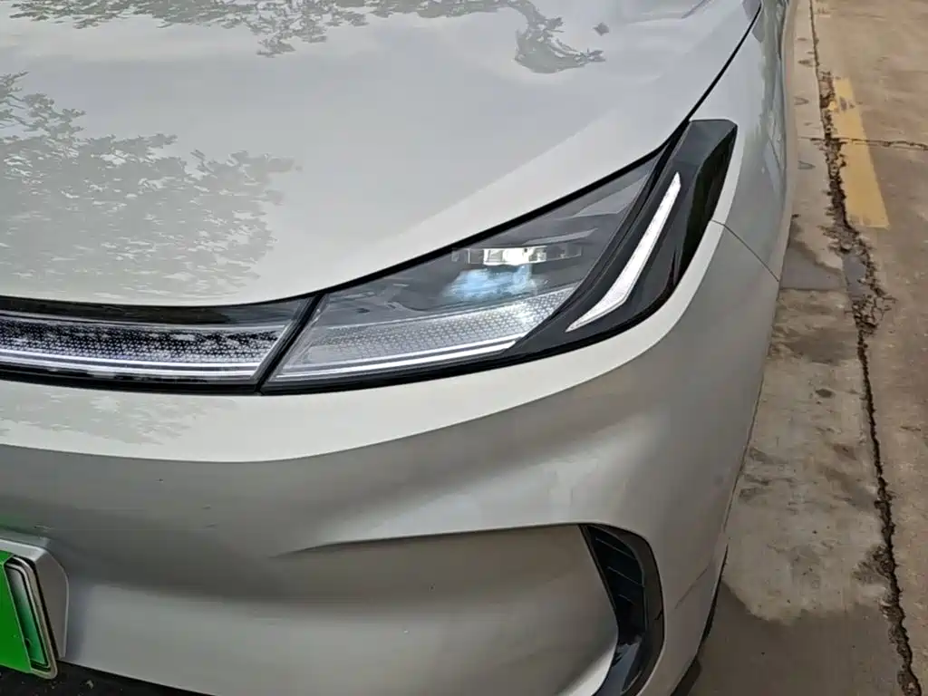 ARCFOX T1 2026 2025 425 Base Version