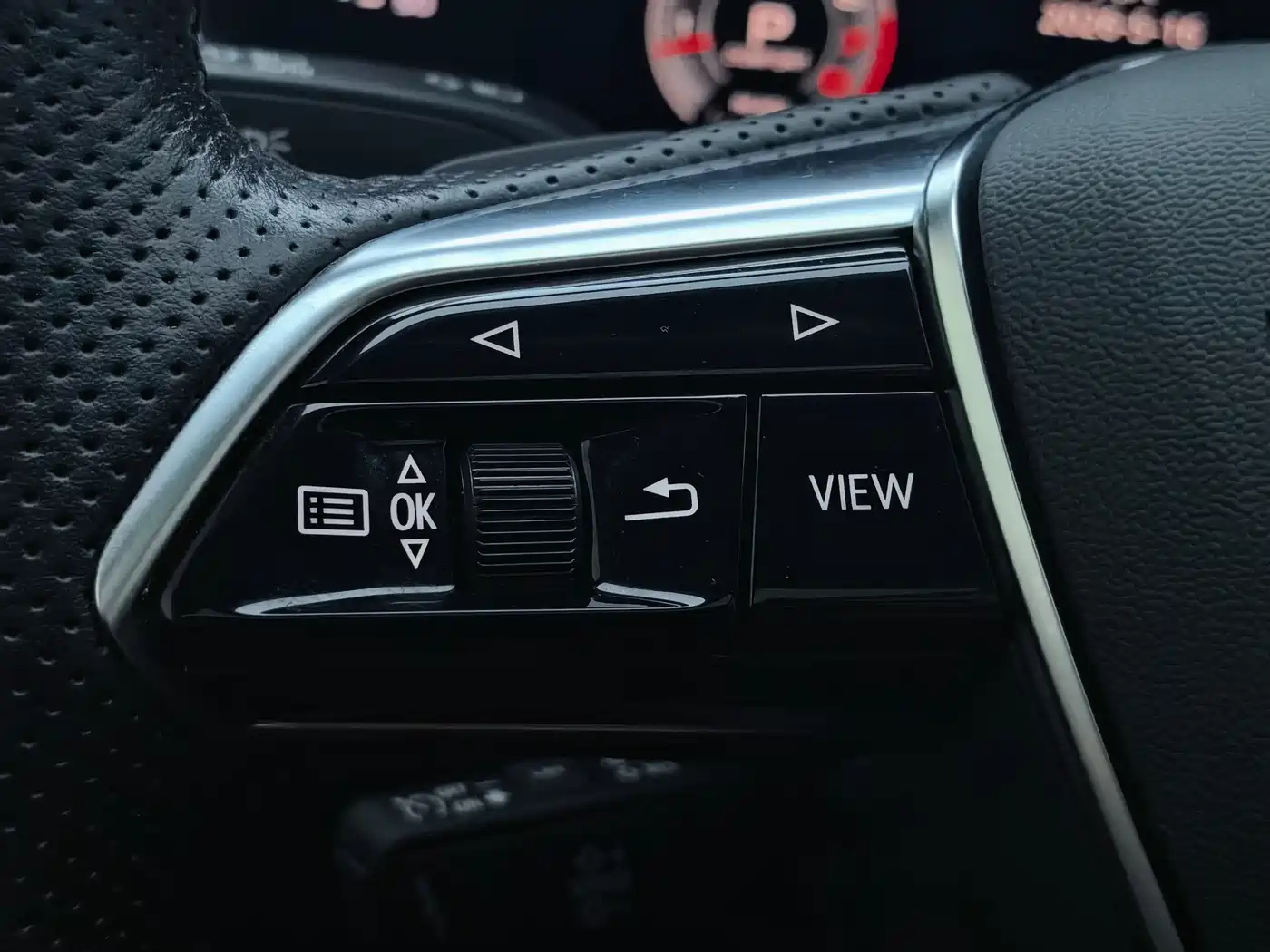 Audi A6L 2022 55 TFSI quattro Premium Elegance фото 20