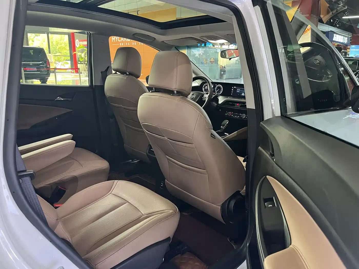 BUICK GL6