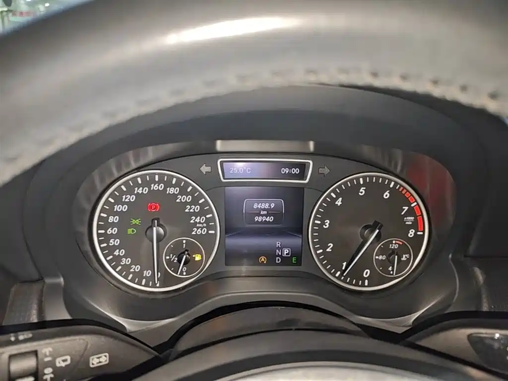 Mercedes-Benz A-Class (Import) 2015 A 180 Standard фото 12