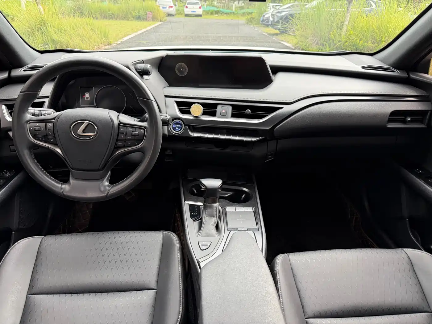 Lexus UX 2021 2020 260h Explore Fun Edition China V