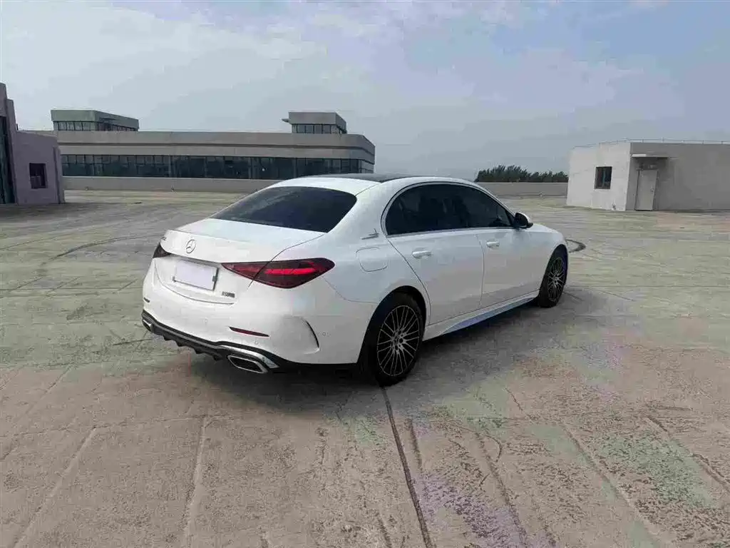 Mercedes-Benz C-Class 2024 Facelift C 260 L Sport фото 9