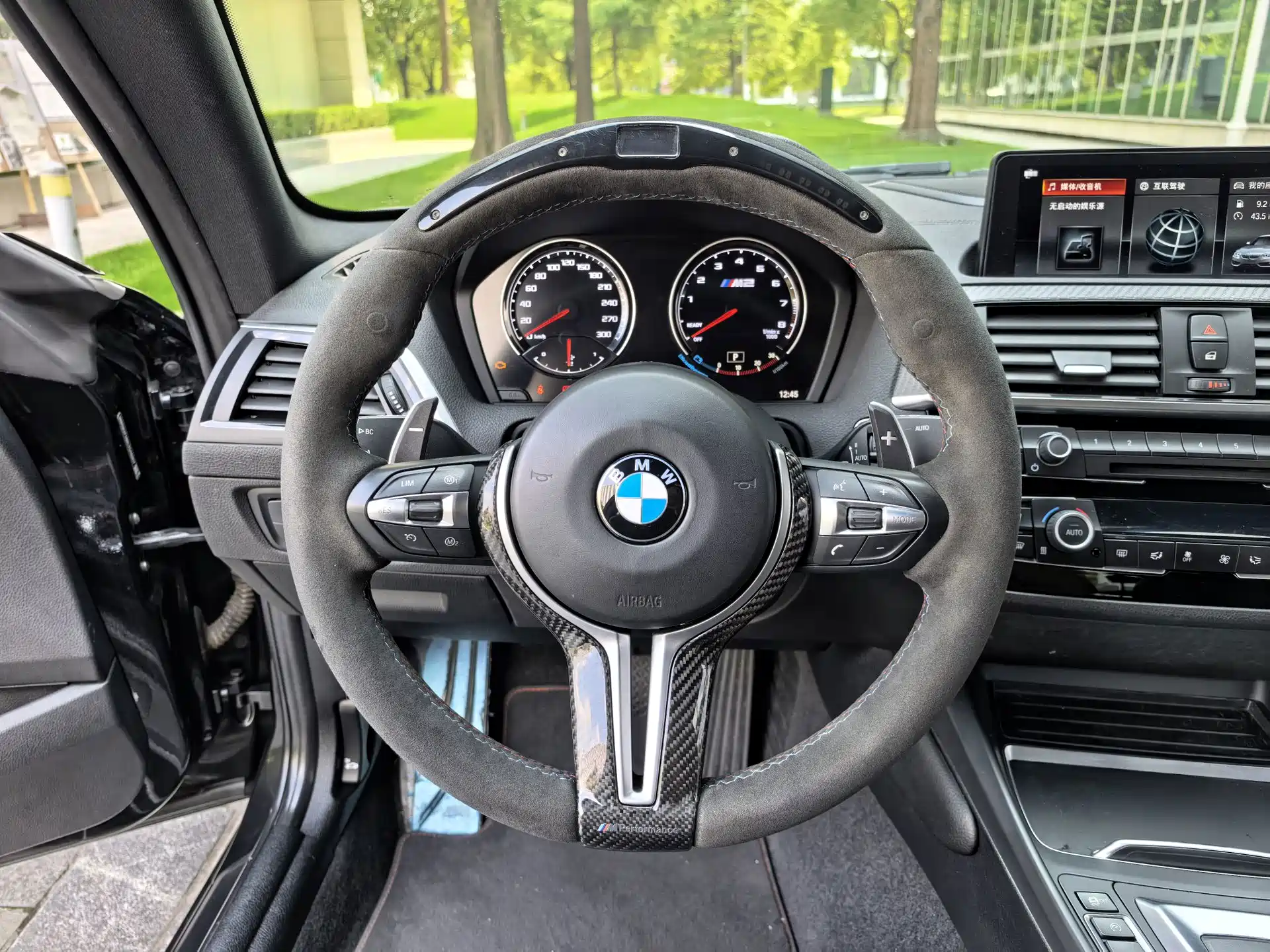 Фото 15 - BMW M2