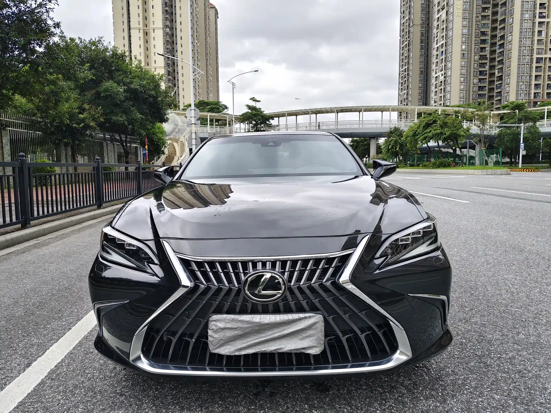 Фото 5 - Lexus ES