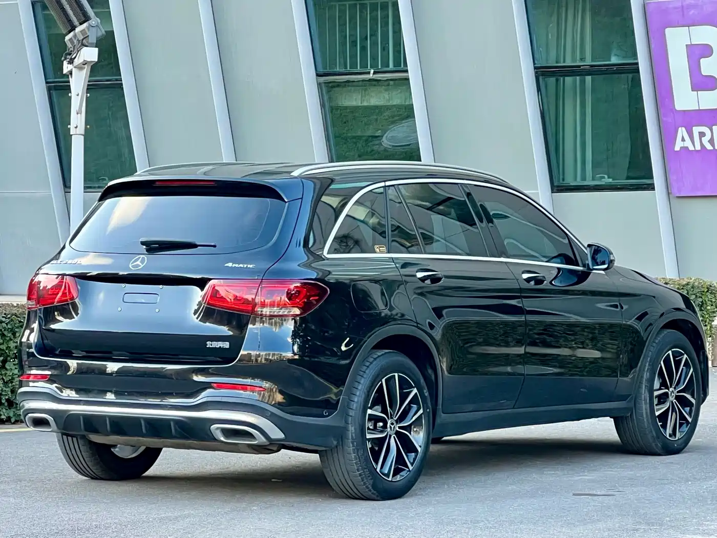 Mercedes-Benz GLC 2022 Model GLC 300 L 4MATIC Dynamic Edition фото 6