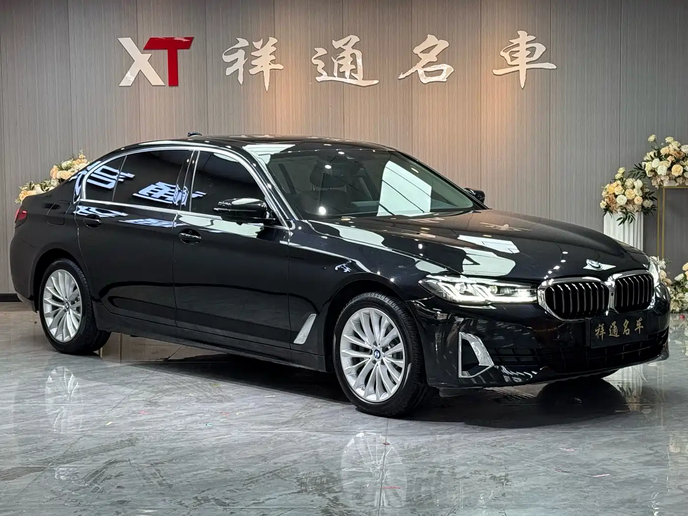 BMW 5 Series 2021 525Li Luxury Package фото 3