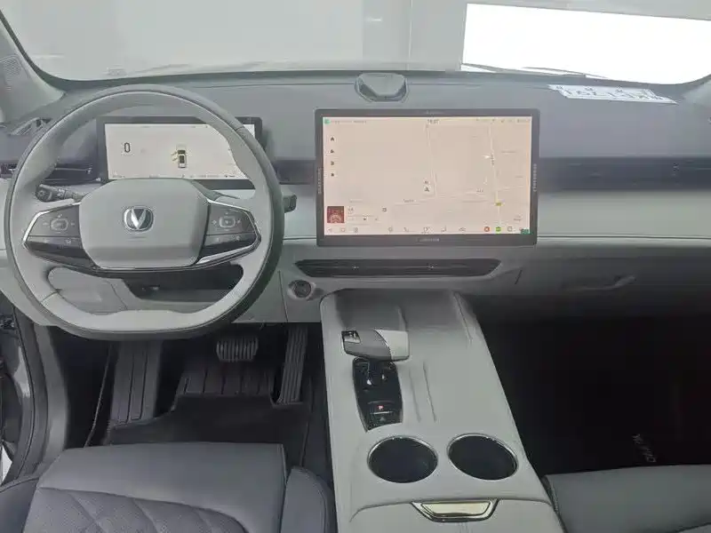 Changan UNI-Z New Energy 2024 2024 Blue Whale Smart Electric iDD 125km Excellence Model