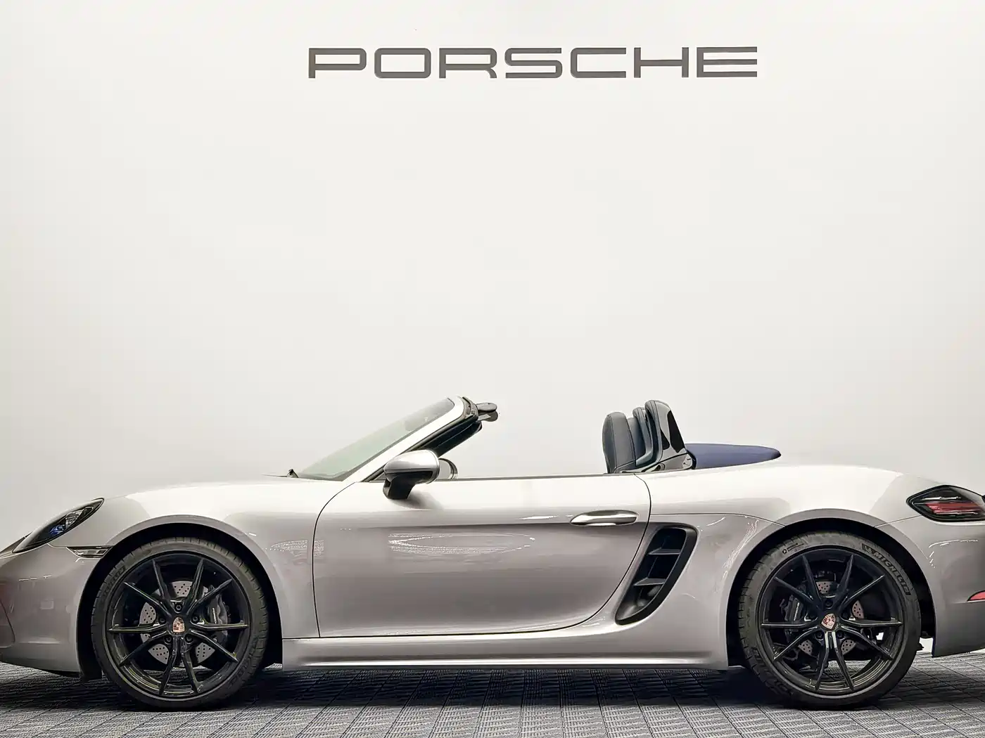 Porsche 718 2023 Boxster Style Edition 2.0T фото 5