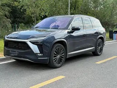 NIO ES8