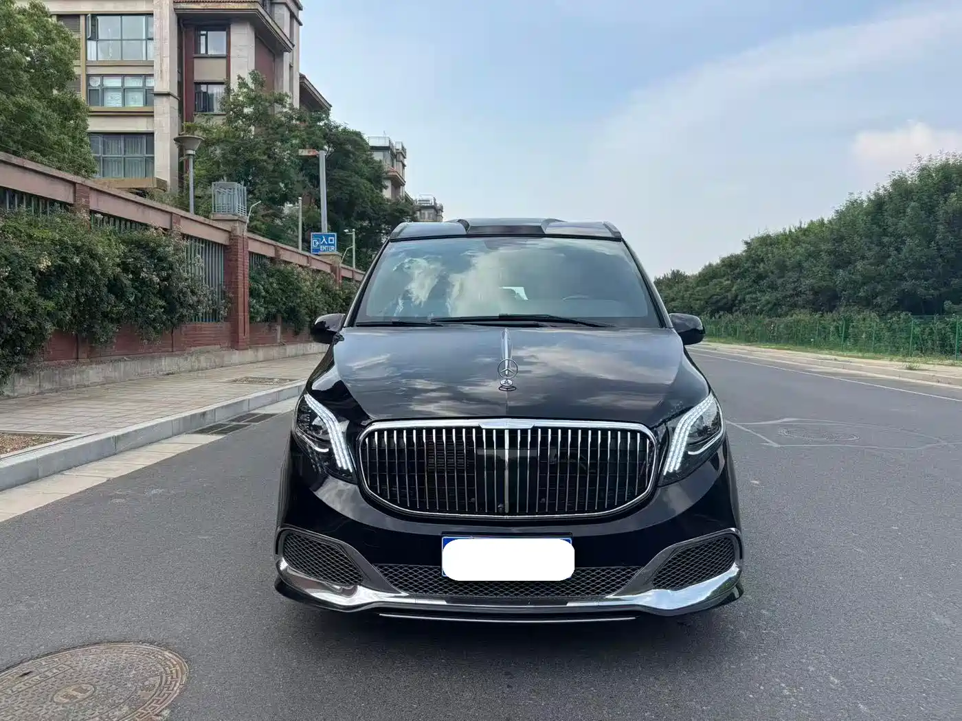 Mercedes-Benz Vito 2023 2.0T Elite 7-Seater