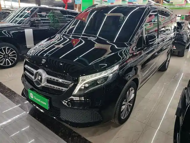 Mercedes-Benz V V 260, Navigator