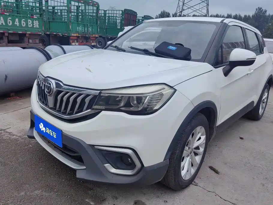 Zhonghua V3 2017 2017 1.5L Manual Elite