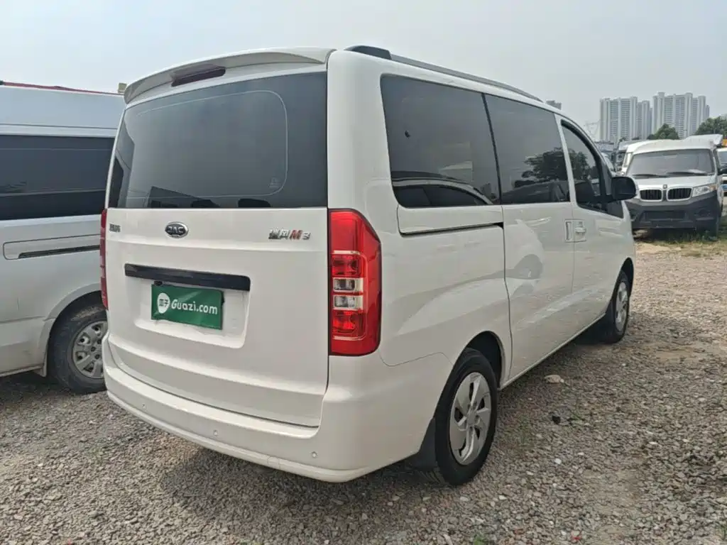 Фото 5 - JAC Refine M3